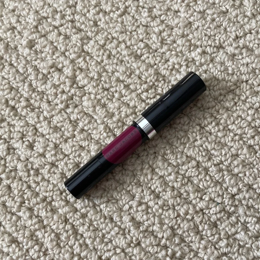 NEW Marc Jacobs Plum N Get It #360 Liquid Lip Crayon Dark Berry NWOB